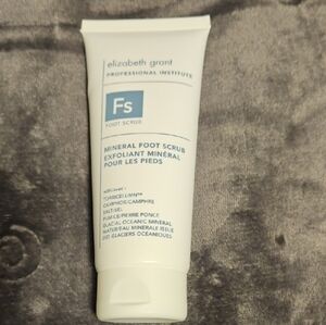 Elizabeth Grant Professional Mineral Foot Scrub 240g